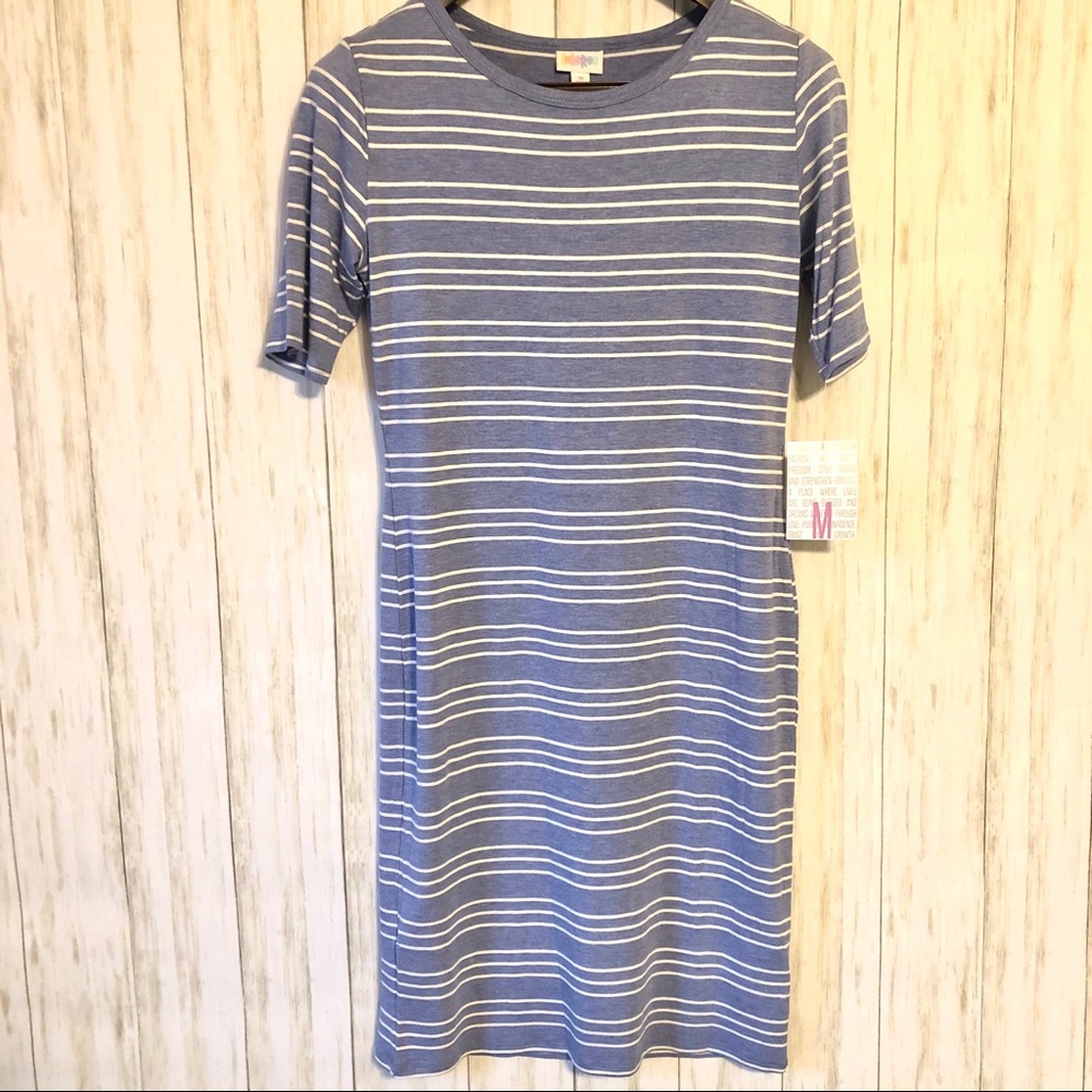T-shirt Dress LuLaRoe Julia NWT